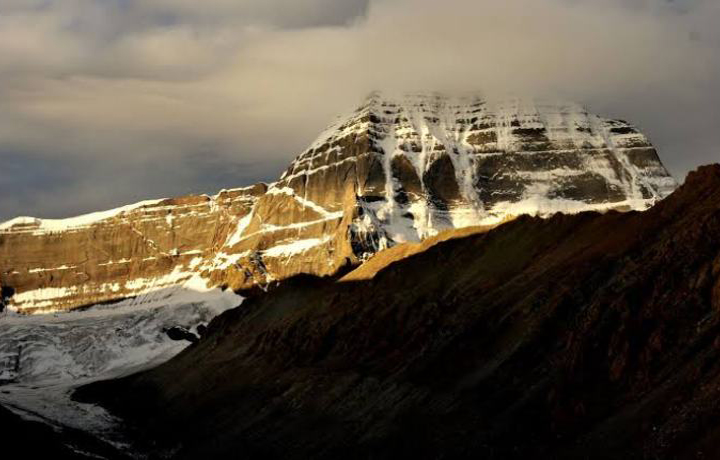 1,200+ Mt Kailash Stock Photos, Pictures & Royalty-Free Images - iStock |  Tibet, Shiva, Manasarovar